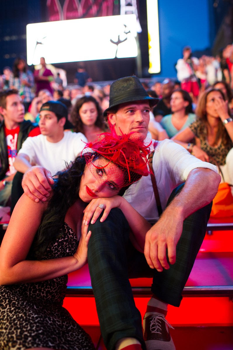 engagement photos andrea bertola steven shaw new york city nyc ny times square red steps